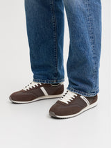 JFWBURTON RUNNER INTERNATIONAL CAMPAIGN 12293068
