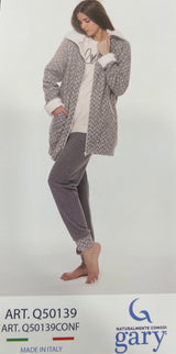 Gary Vestaglia Donna in Punto Milano Q 50139